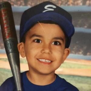 Meet your Posher, Lino